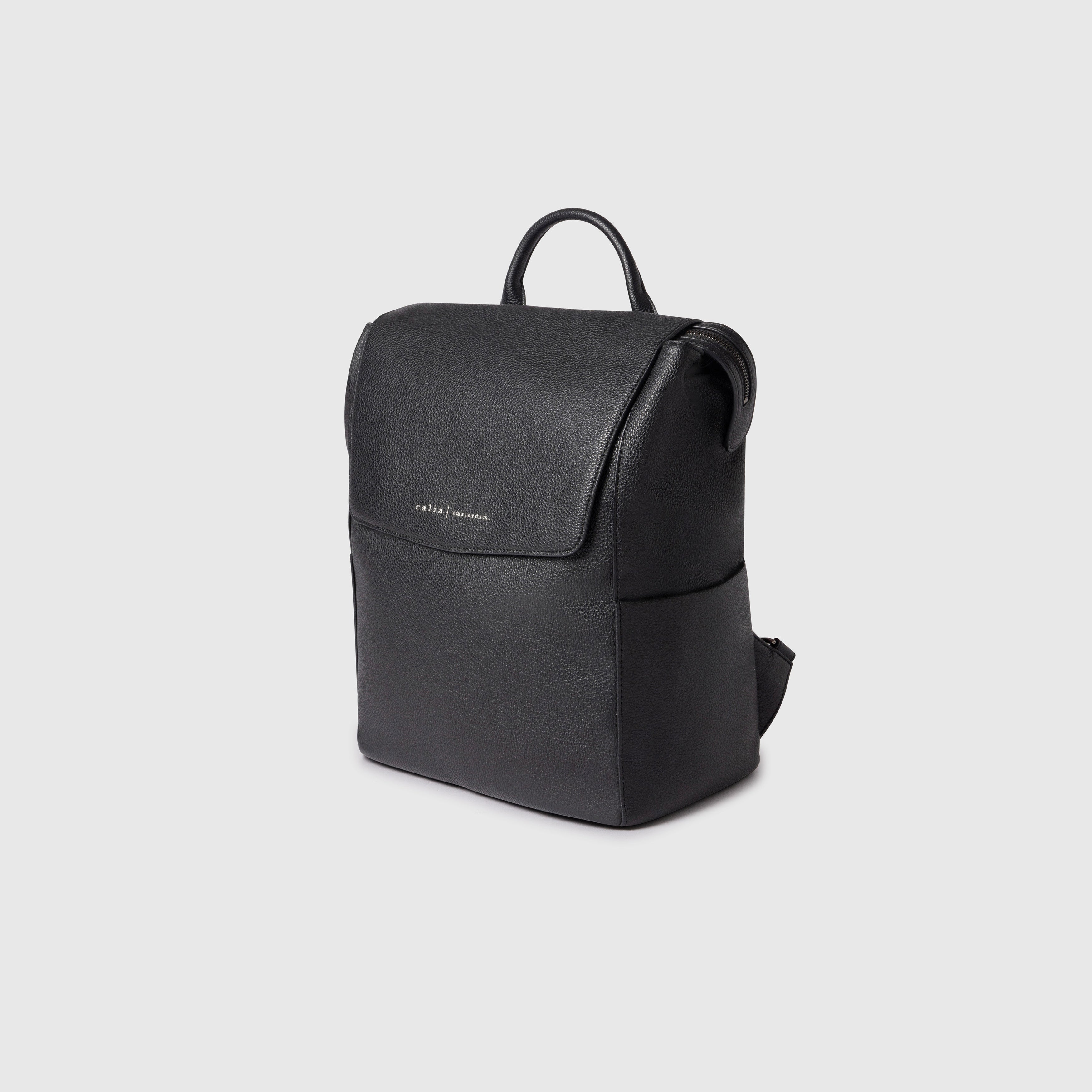 #color_black with black hardware