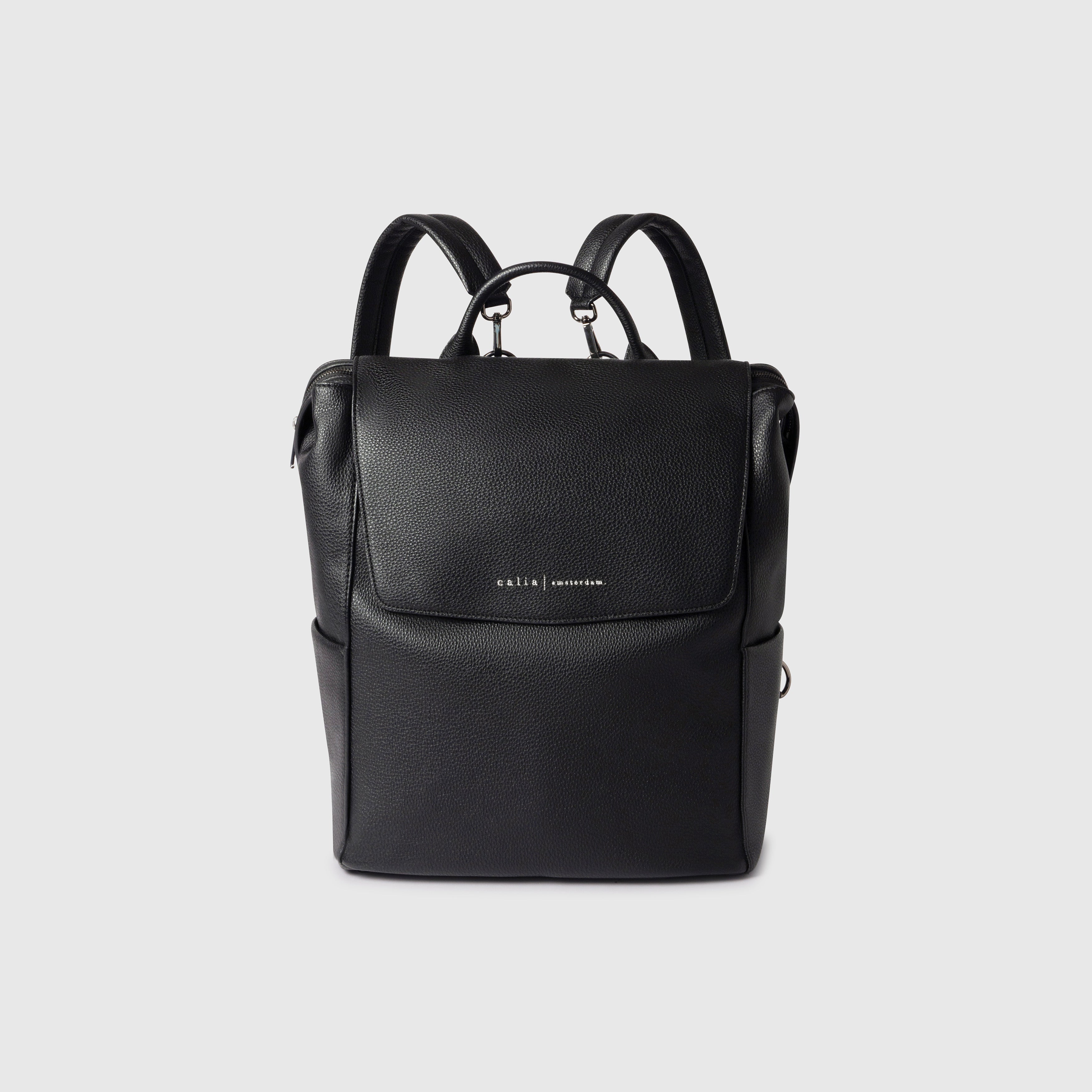 #color_black with black hardware