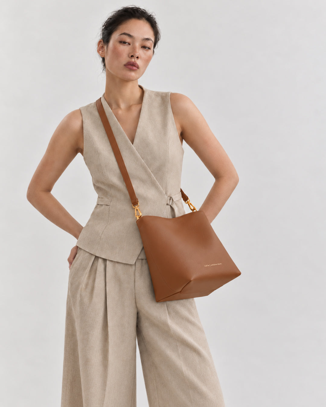 #color_Toffee Cognac